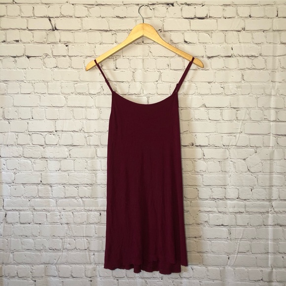 American Eagle Outfitters Dresses & Skirts - American Eagle Maroon Ribbed Basic Swing Dress